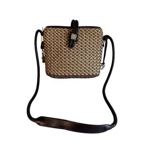 Brighton Straw Crossbody Bag Woven 2Tone Brown Tan Braided Leather Strap Charms